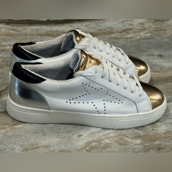 Women’s STEVE MADDEN Rezume Star sneakers- Size 7.5. - Picture 9 of 11